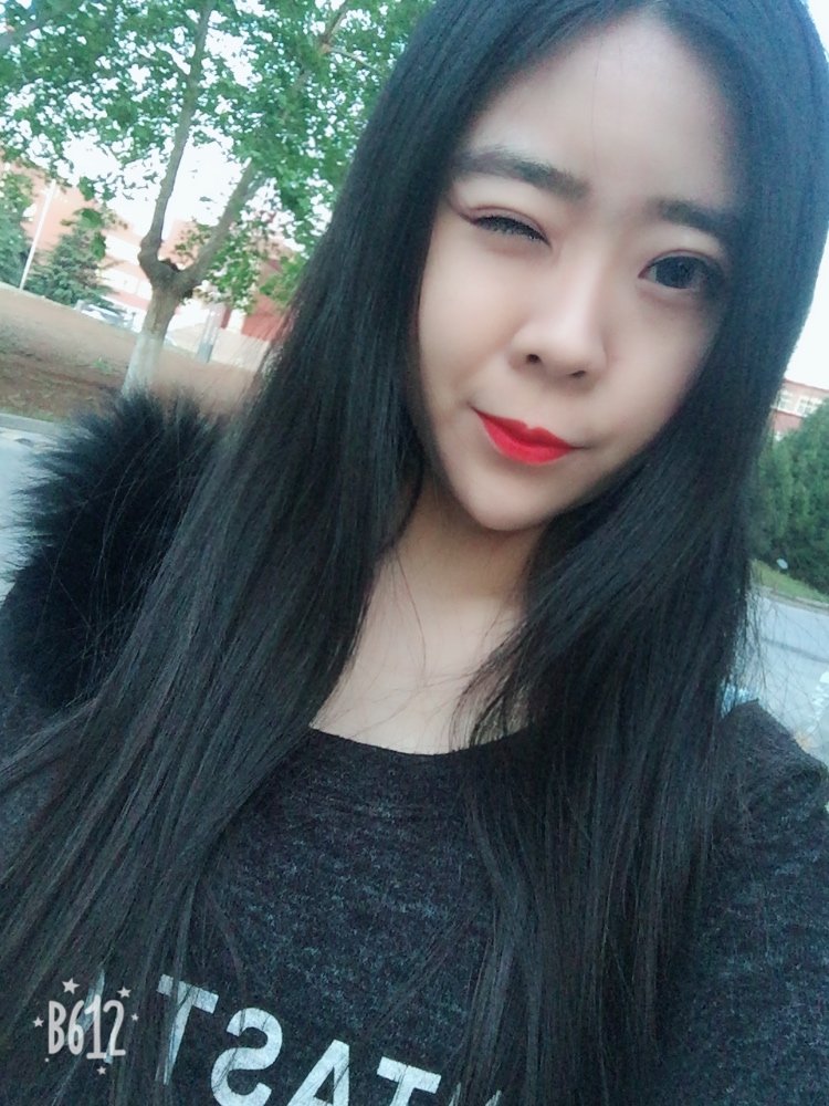 葛瑶
