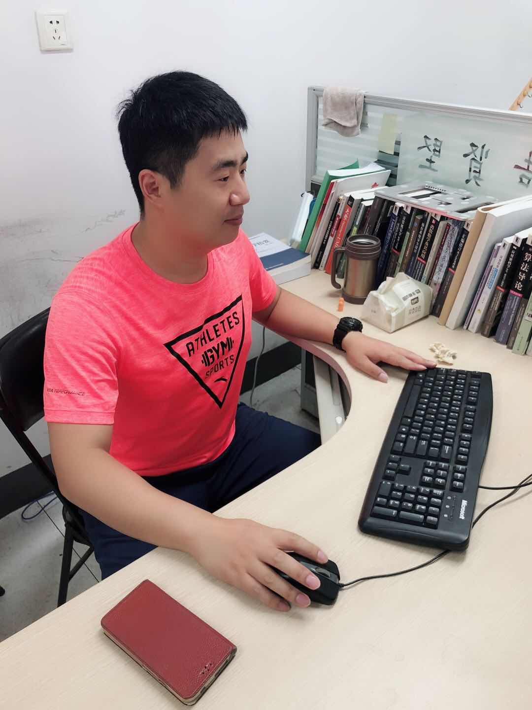 张云峰